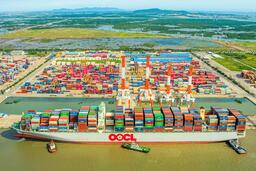 Công nghiệp cảng biển tăng tốc vươn tầm quốc tế