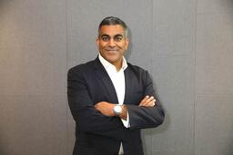 CEO GE HealthCare: Việt Nam là điểm sáng chuyển đổi số bệnh viện trong khu vực