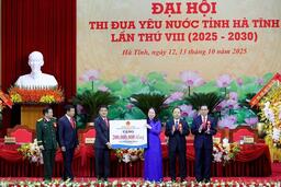Phó Chủ tịch nước dự Đại hội Thi đua yêu nước tỉnh Hà Tĩnh