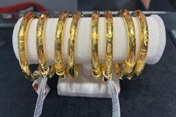 Giá vàng hôm nay 2/11/2025: Vàng giữ giá, thị trường lặng sóng