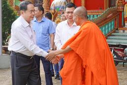 Chủ tịch Quốc hội Trần Thanh Mẫn dự Ngày hội Đại đoàn kết toàn dân tộc tại Cần Thơ