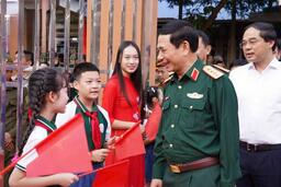 Đại tướng Phan Văn Giang dự Ngày hội Đại đoàn kết toàn dân tộc tại Thái Nguyên