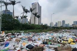 Xuất hiện nhiều “điểm đen” rác thải tại ven đô Hà Nội