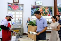 Doanh nghiệp Cần Thơ đầu tư bảo hiểm y tế cấp cao cho người lao động