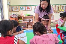 Niềm hy vọng mới từ chính sách lương cho nhà giáo