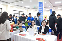 Doanh nghiệp ồ ạt tuyển dụng cuối năm, nhiều vị trí trả lương 20-30 triệu đồng