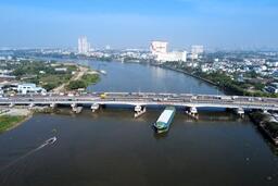 Thông xe cầu Bình Phước 1 sau khi nâng tĩnh không cầu thêm 1,25m