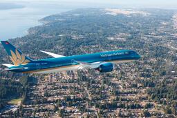 Vietnam Airlines đạt doanh thu cao nhất lịch sử, lợi nhuận sau thuế hơn 7.700 tỷ đồng