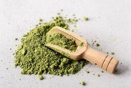 Trà chùm ngây hay trà xanh, loại nào tốt hơn cho sức khỏe