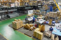 Doanh nghiệp xuất khẩu thấp thỏm trước căng thẳng Trung Đông