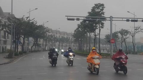 Bắc Bộ có sương mù, Trung Bộ đến Nam Bộ mưa cục bộ