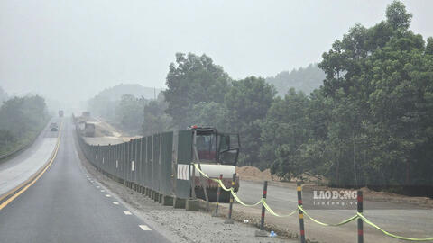 Nhịp thi công không nghỉ trên công trường cao tốc Nội Bài - Lào Cai