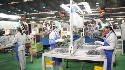 Niềm tin doanh nghiệp cải thiện, công nghiệp thêm động lực phát triển