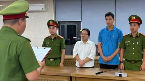 Triệt phá các đường dây kinh doanh sách điện tử tiếng Anh trái phép ở Đà Nẵng