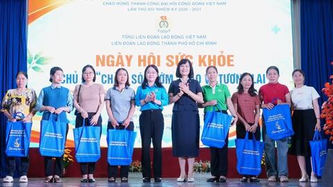 Tư vấn, khám sức khỏe miễn phí cho 400 lao động nữ ở TPHCM