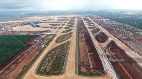 Sân bay Long Thành tiến gần mốc có đủ 2 đường băng dài 4km