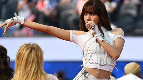 Hình xăm mới của Lisa (Blackpink) gây bàn luận