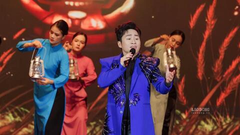 Tùng Dương hát hit triệu view của Hòa Minzy gây xúc động