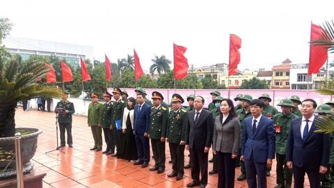 Quảng Ninh: Thanh niên huyện Vân Đồn phấn khởi ngày nhập ngũ