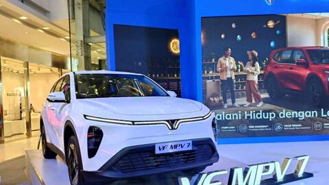 VinFast xuất xưởng mẫu VF MPV 7 tại Indonesia