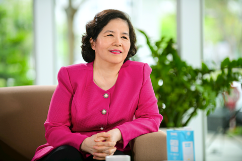 ‏Nữ doanh nhân Việt Nam duy nhất 2 năm liên tiếp được tạp chí của Mỹ vinh danh Top 100 phụ nữ quyền lực nhất châu ‏‏Á ‏