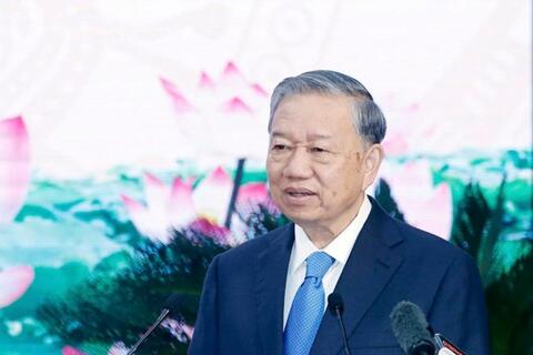 Tổng Bí thư: Tạo môi trường thuận lợi cho nghiên cứu, chế tạo các loại vũ khí hiện đại