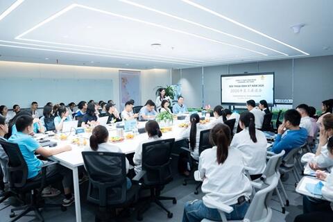 Đối thoại định kỳ, nâng cao đời sống người lao động tại Công ty Công nghệ Luxshare