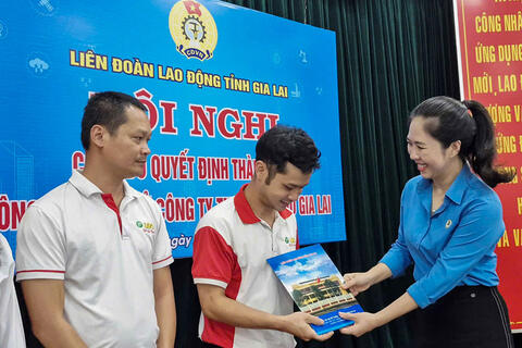 Công đoàn phường Thống Nhất chăm lo toàn diện cho người lao động