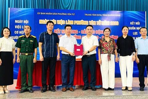 21 doanh nghiệp tuyển dụng tại Ngày hội việc làm phường Yên Tử