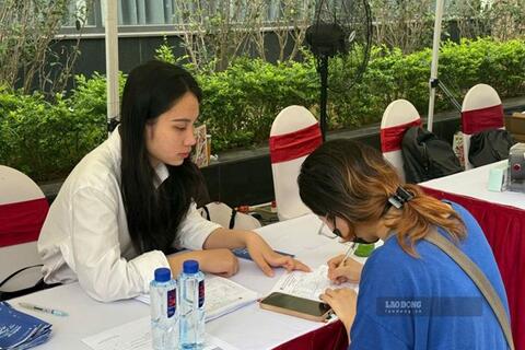 Tăng lương cơ sở và kịch bản ở các doanh nghiệp, thị trường lao động