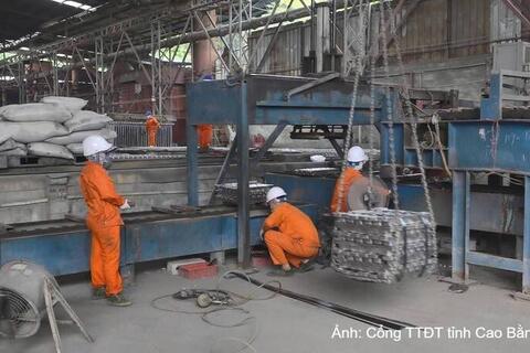 Cao Bằng: Hỗ trợ doanh nghiệp vượt khó, kiên định mục tiêu tăng trưởng