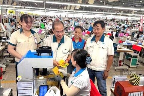 Công ty giày hơn 31.000 lao động ở Đồng Nai thưởng lễ 2.9 một ngày lươn0