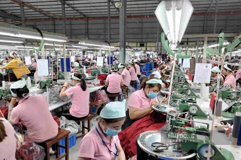 Doanh nghiệp, người lao động B’Lao đẩy mạnh chuyển đổi số