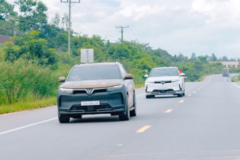 Hạ tầng sạc phủ rộng, miễn phí tới 2029, người dùng Việt thêm lý do chọn ô tô điện VinFast nhờ chương trình “Vì tương lai xanh” lần 2