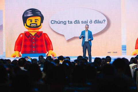 Cựu CEO LEGO: Có lúc tăng trưởng chỉ che đi vấn đề của doanh nghiệp