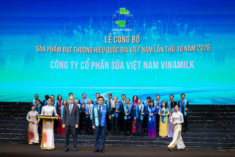 Lấy tiêu chuẩn cao nhất của thế giới làm đích đến: Vinamilk xuất sắc đạt thương hiệu quốc gia 18 năm liền