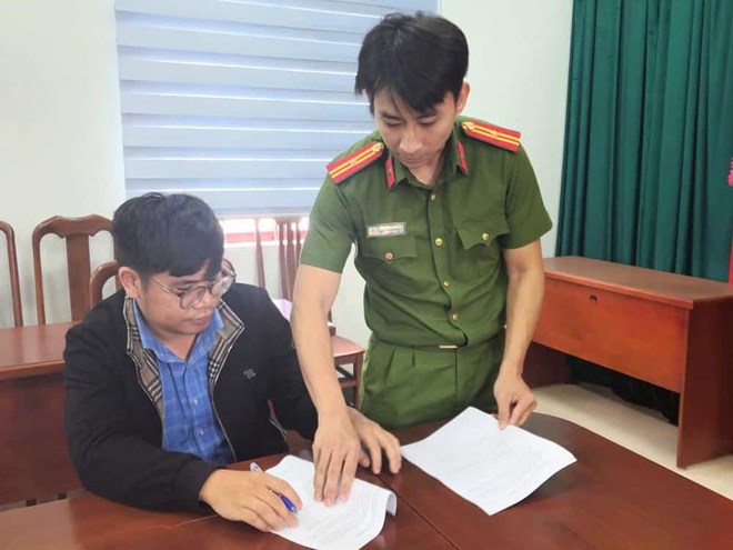 Khởi tố, bắt giam cán bộ nhận hối lộ, mua bán hóa đơn khống ở Gia Lai