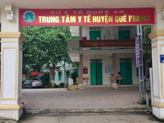 Một bác sĩ trưởng khoa ở Nghệ An bị xử lý khiển trách sau đơn tố cáo