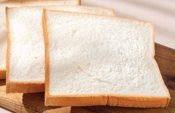 Lý do bệnh trĩ nên hạn chế ăn bánh mì trắng