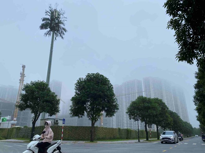 Chất lượng không khí tại Hà Nội trở lại mức kém sau mưa bão