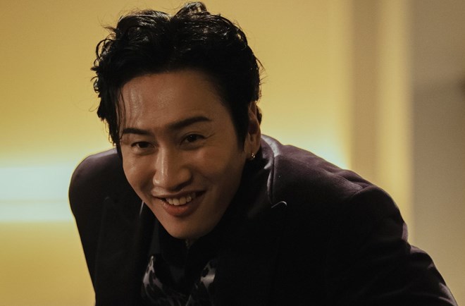 Lee Kwang Soo khác lạ khi đóng phim cùng Ji Chang Wook, D.O