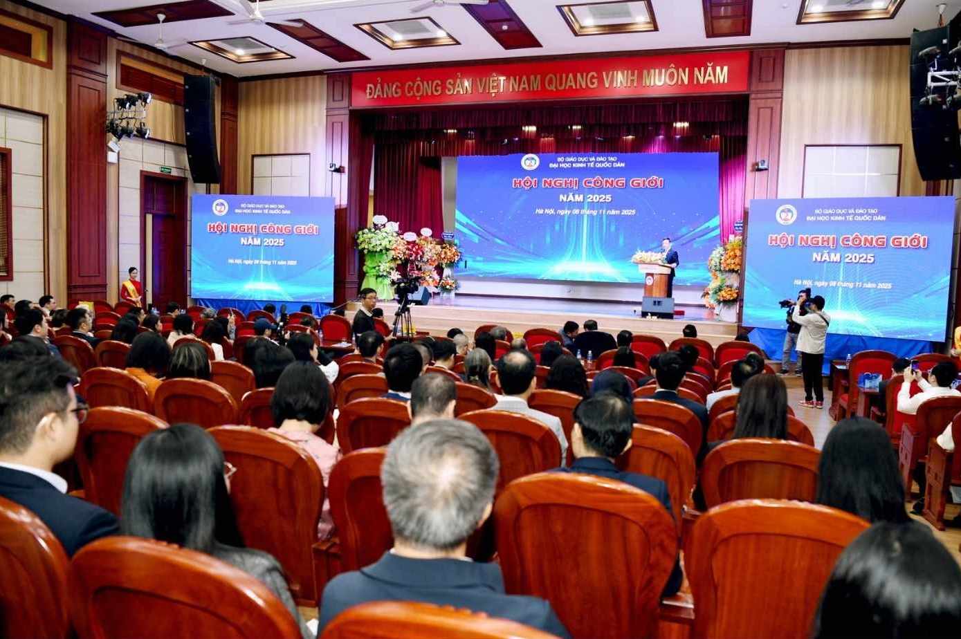 Toàn cảnh Hội nghị Công giới năm 2025 do Đại học Kinh tế Quốc dân tổ chức. Ảnh: Phương Linh