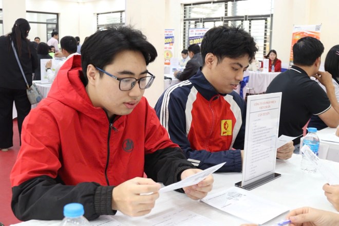 Doanh nghiệp Hà Nội tăng cường tuyển dụng cuối năm