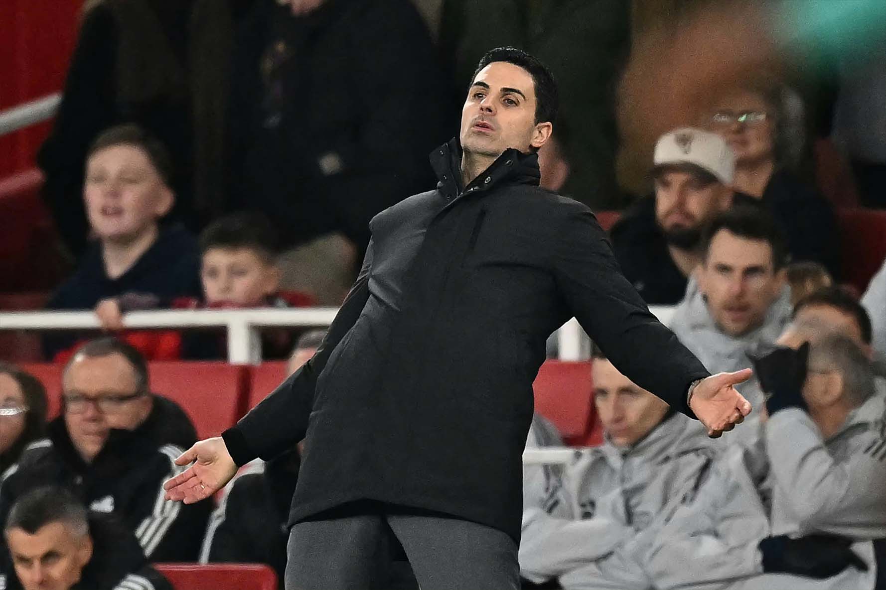 Mikel Arteta đã có 3 lần liên tiếp về nhì nên hiểu hơn ai hết về bài học kinh nghiệm trong cuộc đua vô địch. Ảnh: AFP