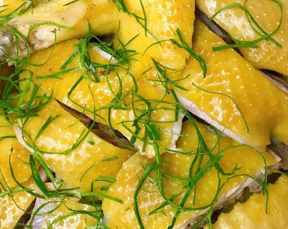 Bổ sung collagen từ da gà, da lợn ngày trời lạnh