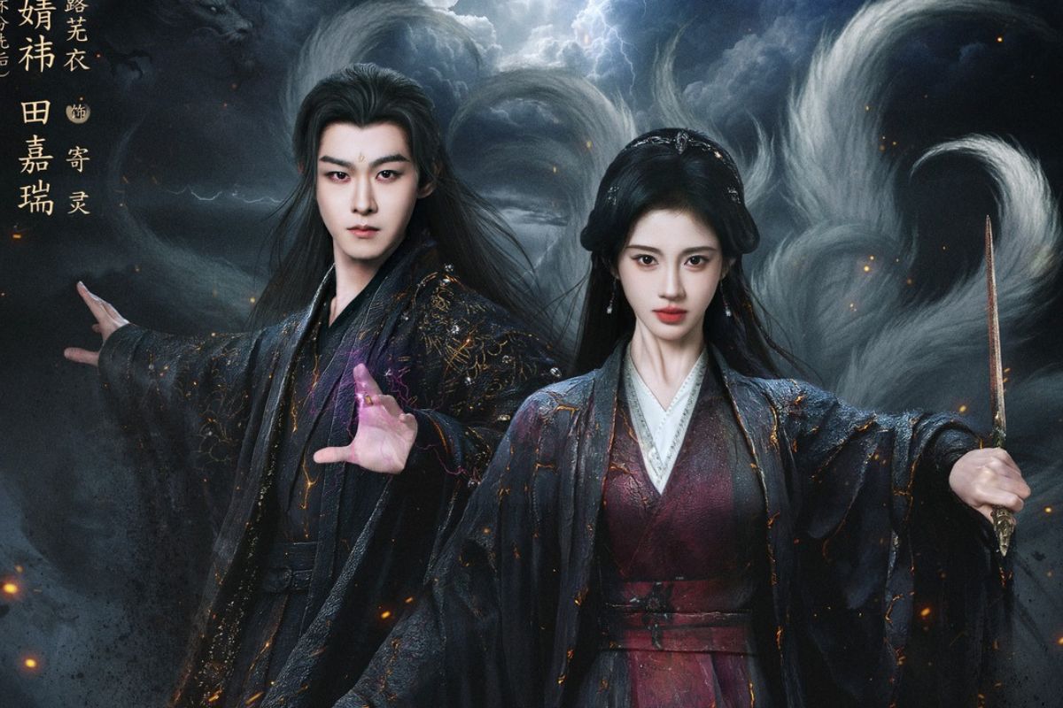 Cúc Tịnh Y và Điền Gia Thụy trong phim “Nguyệt lân ỷ kỷ“. Ảnh: Nhà sản xuất