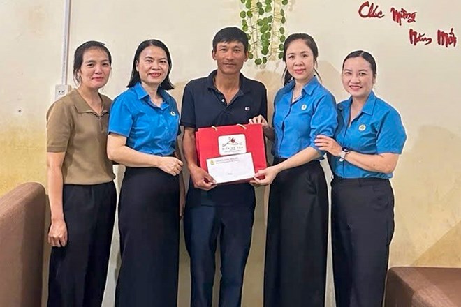 Công đoàn phường Thống Nhất chăm lo toàn diện cho người lao động