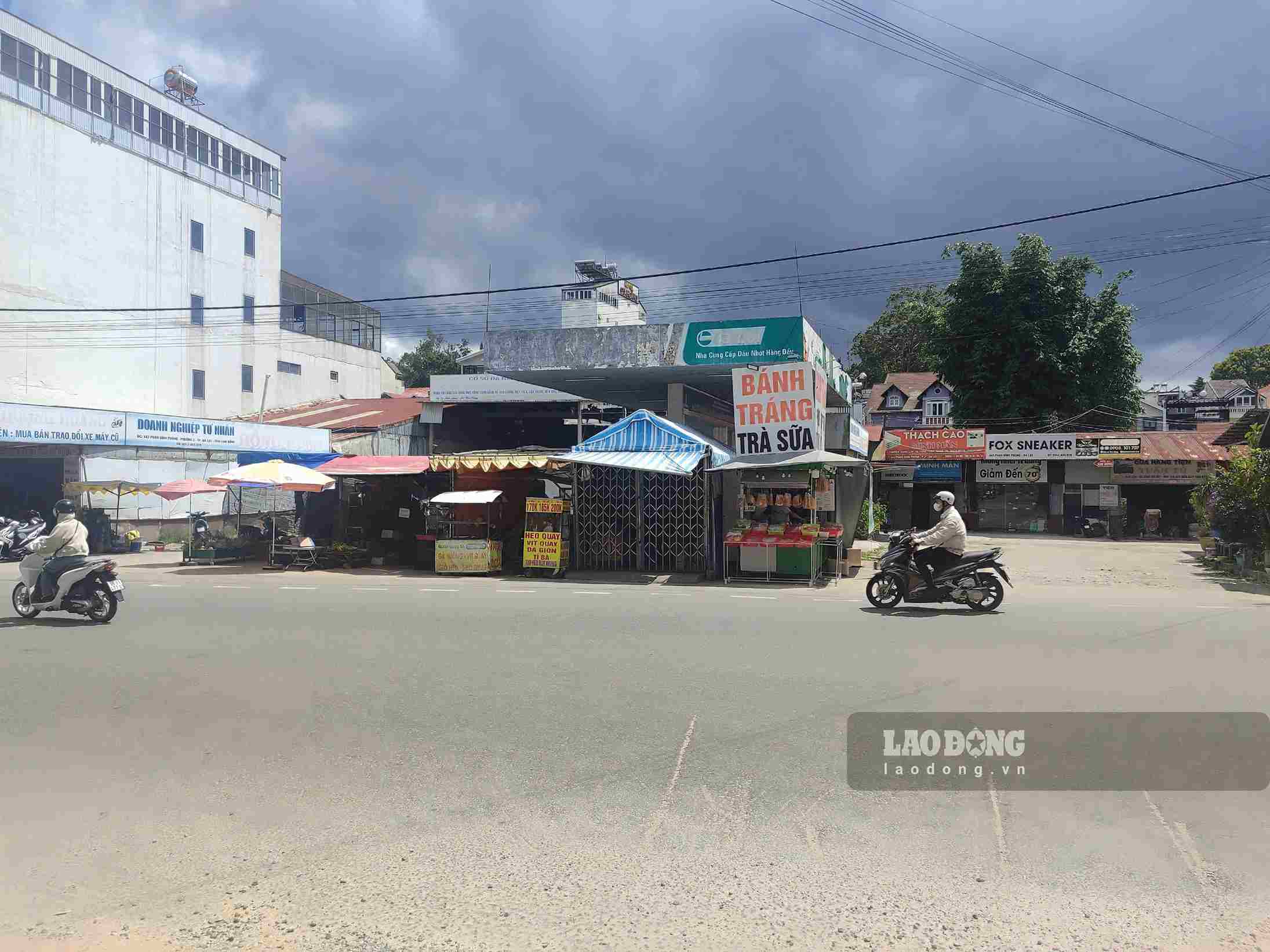 Thời gian tới, Thi hành án Dân sự tỉnh Lâm Đồng sẽ tiến hành cưỡng chế giao tài sản cho người trúng đấu giá tại thửa đất số 357 (nay là số 443) Phan Đình Phùng (phường Xuân Hương - Đà Lạt). Ảnh: Hải Đường