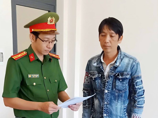 Khởi tố hai “cò” thu mua heo bệnh, heo chết bán kiếm lời