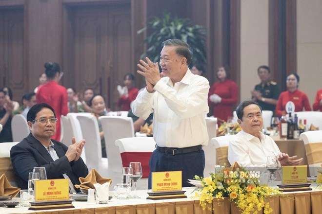 Tổng Bí thư, Chủ tịch nước dự gặp mặt kỷ niệm Ngày truyền thống ngành Công an, Ngoại giao
